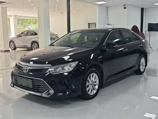 Toyota Camry Camry 2015 Shuangqing 2.5hg Deluxe Navigation Edition — фото
