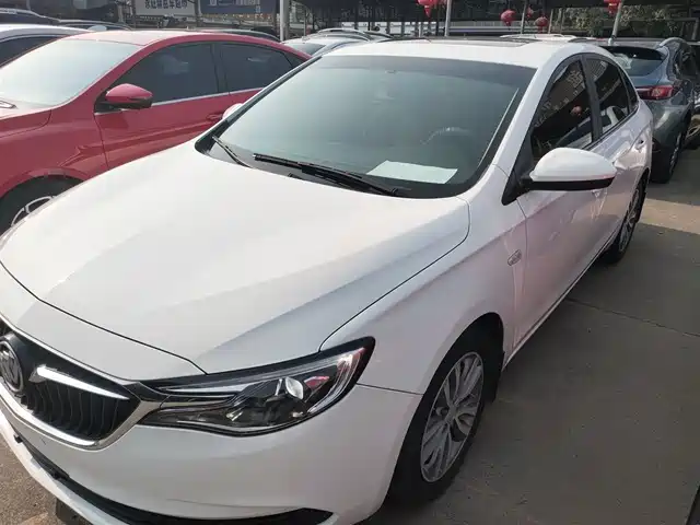 Buick Yinglang Yinglang 2021 Facelift 1.3t Automatic Light Hybrid Elite Model — фото