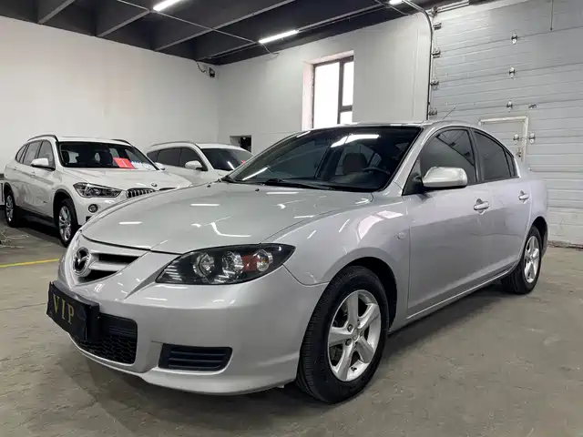 Mazda Mazda3 Mazda3 2010 1.6l Automatic Classic Elite — фото