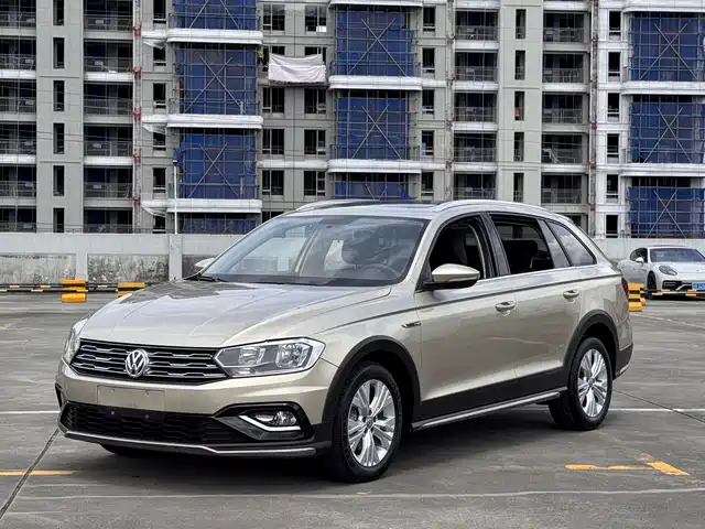Volkswagen C-Trek Weiling C-Trek Weiling 2017 230tsi Dsg Comfort Model — фото