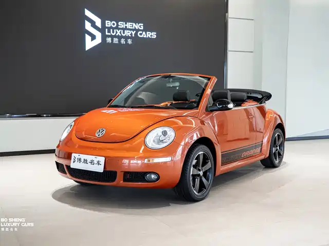 Volkswagen Beetle Beetle 2010 2.0 Blackorange Convertible Deluxe Edition — фото
