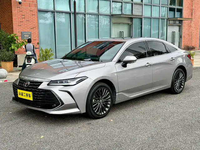 Toyota Asian Dragon Asia Dragon 2023 2.0l Xle Exclusive Edition — фото