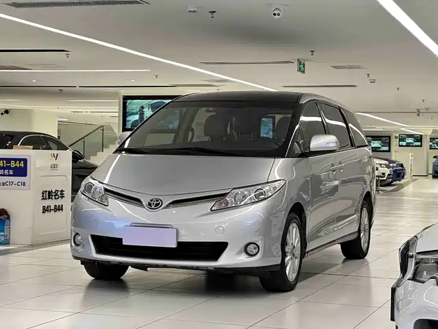 Toyota Previa Previa 2012 2.4l 7-Seater Luxury Version — фото