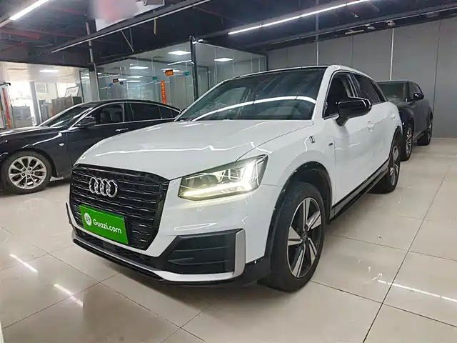 Audi Audi Q2l Audi Q2l 2020 35 Tfsi Fashionable And Dynamic — фото