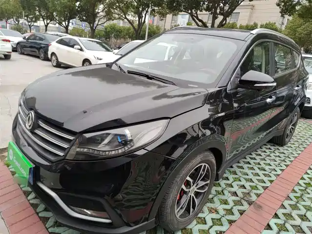 Dongfeng Scenery Scenery 580 Fengguang 580 2017 1.5t Manual Luxury Model — фото