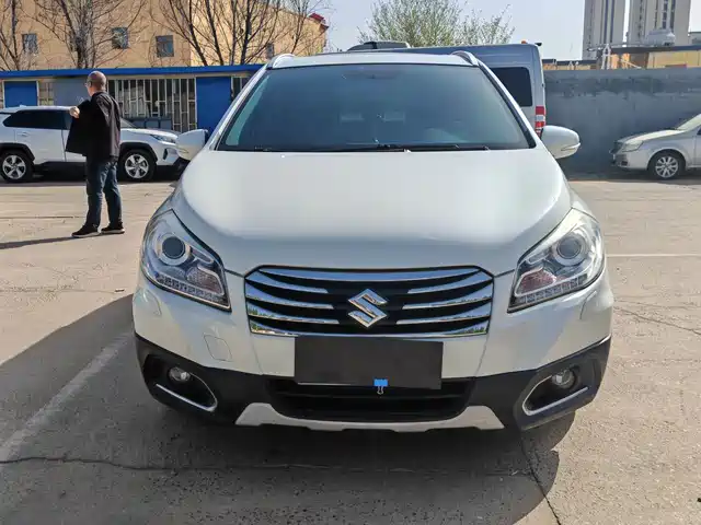 Suzuki Feng Yu Fengyu 2014 1.6l Cvt Four-Wheel Drive Premium Model — фото