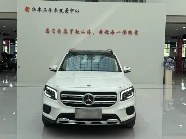 Mercedes-Benz Mercedes-Benz Glb Mercedes-Benz Glb 2020 Glb 200 Fashion Model — фото