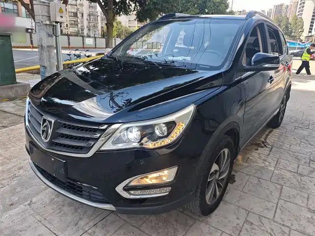 Baojun Baojun 560 Baojun 560 2015 1.8l Manual Luxury Model — фото