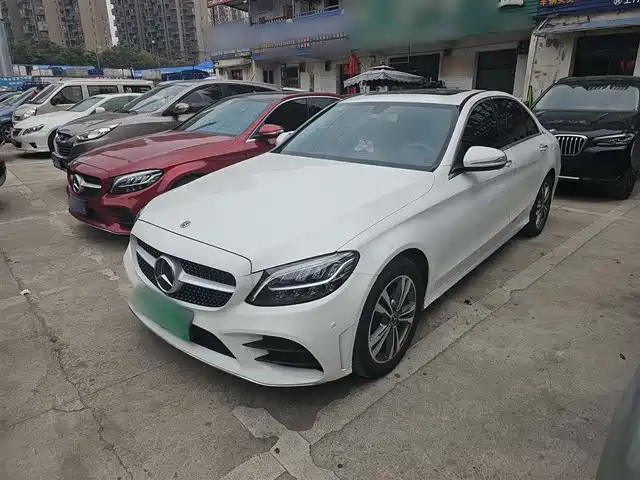 Mercedes-Benz Mercedes Benz C Class Mercedes-Benz C-Class 2020 Facelift C 200 L Stylish Sports Version — фото
