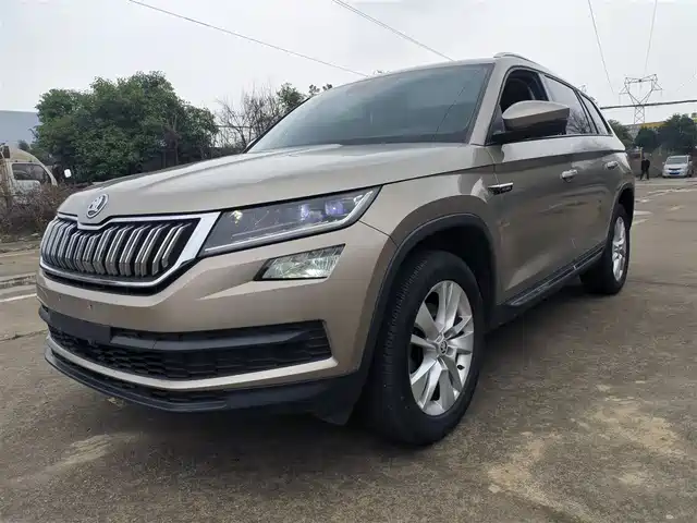 Skoda Kodiak Kodiak 2017 Tsi330 5-Seater Two-Wheel Drive Comfort Version — фото