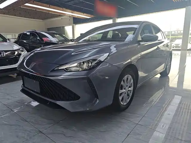 Roewe Roewe I5 Roewe I5 2023 1.5l Cvt Deluxe Edition — фото