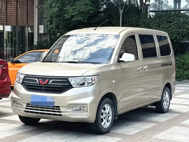 Wuling Motors Wuling Hongguang V Wuling Hongguang V 2022 1.5l Jinqi Version Hydraulically Assisted Lar — фото