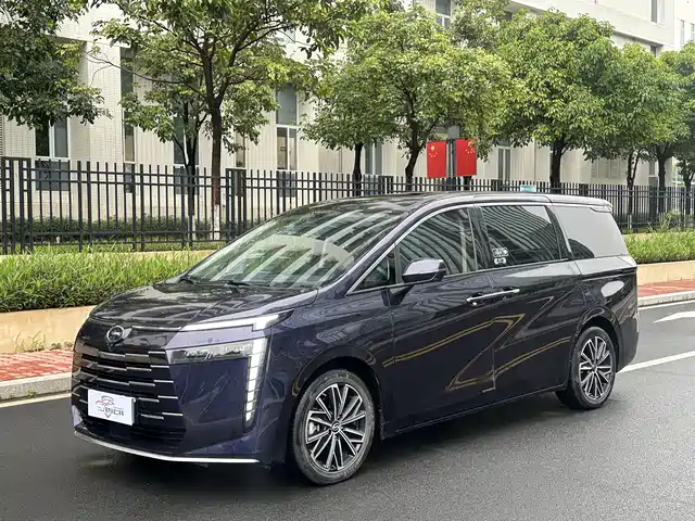 GAC Trumpchi Trumpchi E8 2024 Glory Series 2.0L Glory Edition