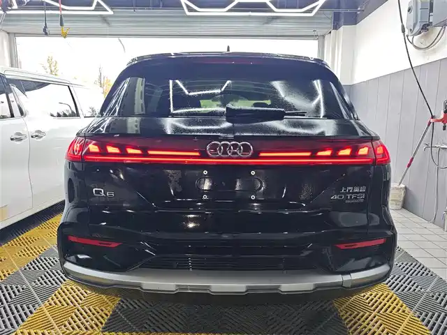 Audi Audi Q6 Audi Q6 2024 40 Tfsi Quattro Cloud Viewing Type Yulin Package 7 Seats — фото