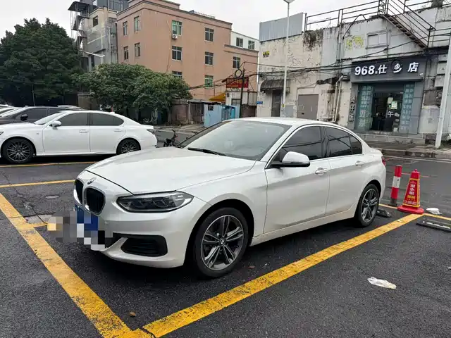 Bmw Bmw 1 Series Bmw 1 Series 2020 120i Fashion — фото