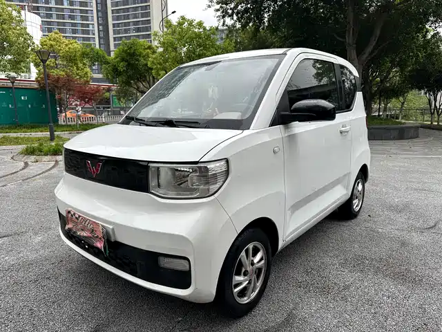 Wuling Motors Hongguang Miniev Hongguang Miniev 2021 Macaron Sandwich Model 170km Lithium Iron Phosphate — фото
