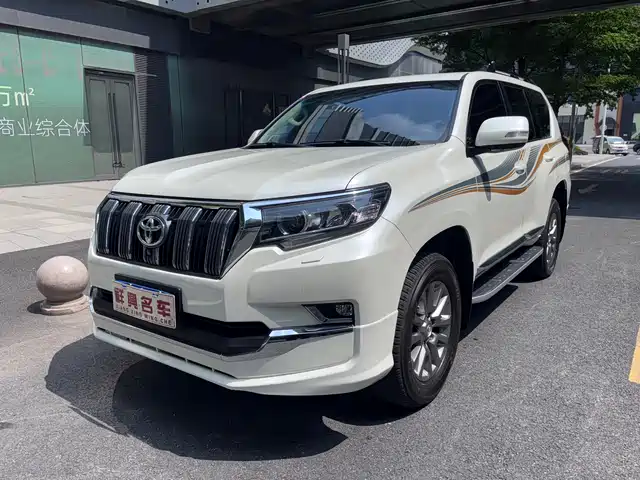 Toyota Prado Prado 2018 3.5l Automatic Vx Navi Rear Mounted Spare Tire — фото