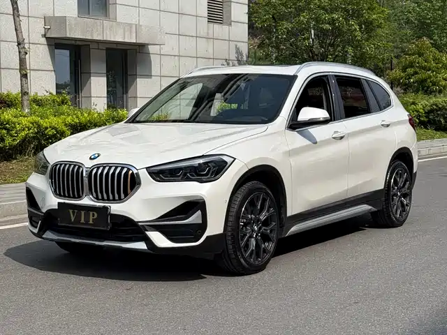 Bmw Bmw X1 Bmw X1 2020 Xdrive25li Exclusive Model — фото