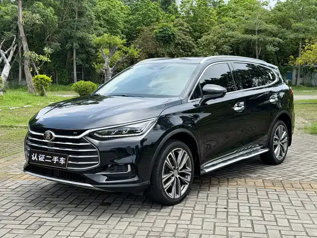 Byd Tang Tang 2018 2.0t Automatic Intelligent Connected Premium Type 7 Seats National V — фото