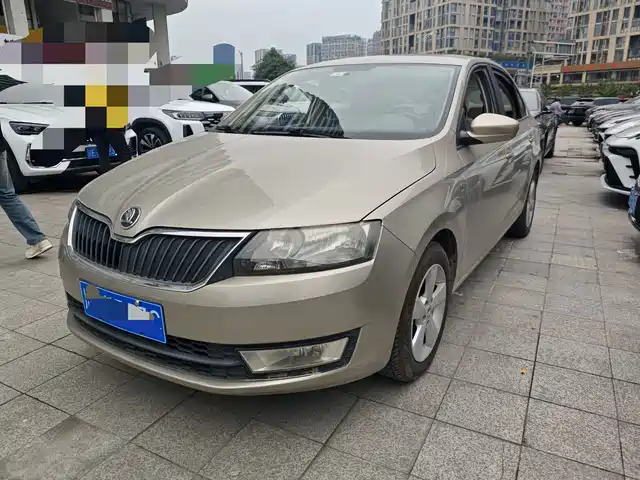 Skoda Xin Rui Xinrui 2013 1.6l Automatic Smart Selection — фото