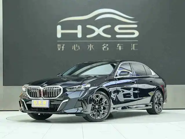 Bmw Bmw 5 Series Bmw 5 Series 2025 530li Exclusive M Sports Package — фото