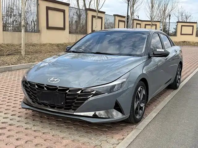 Hyundai Elantra Elantra 2022 1.5l Cvt Lux Premium Edition — фото