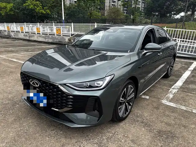 Chery Arrizo 8 Pro Arrizo 8 Pro 2025 Pro 1.6t Luxury+ — фото