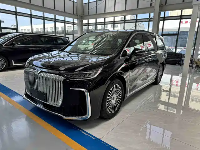 Lantu Automobile Lantu Dreamer Lantu Dreamer 2025 Phev Four-Wheel Drive Flagship Kunpeng Version — фото