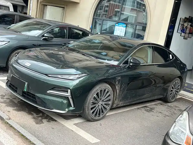 Geely Galaxy Galaxy Star 8 Galaxy Star 8 2025 130km Em-P Starship Edition — фото