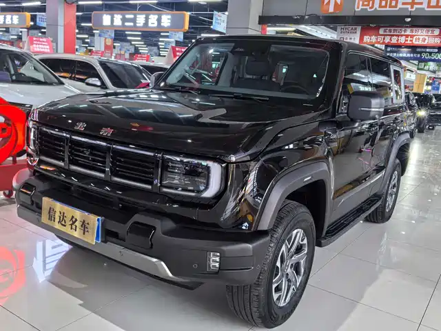 Beijing Cross Country Beijing Off-Road Bj40 Beijing Off-Road Bj40 2024 2.0t New City Hunter Edition Knight Type — фото