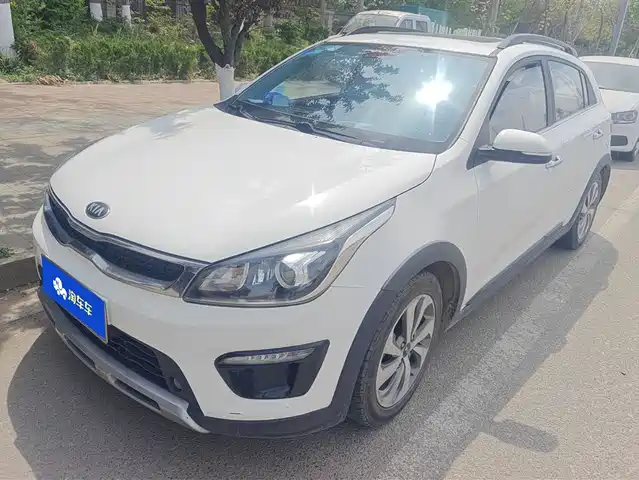 Kia Kx Cross Kx Cross 2018 1.6l Automatic Smart Sunroof Version — фото