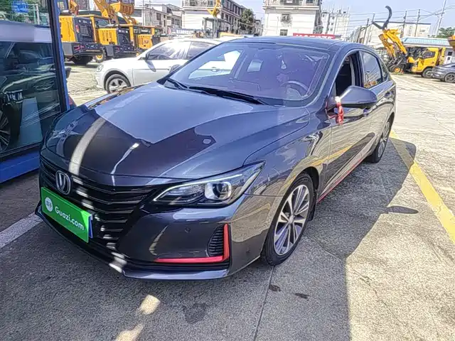 Chang'An Ruicheng Cc Ruicheng Cc 2021 Blue Whale Edition 1.5t Dct Premium Type — фото