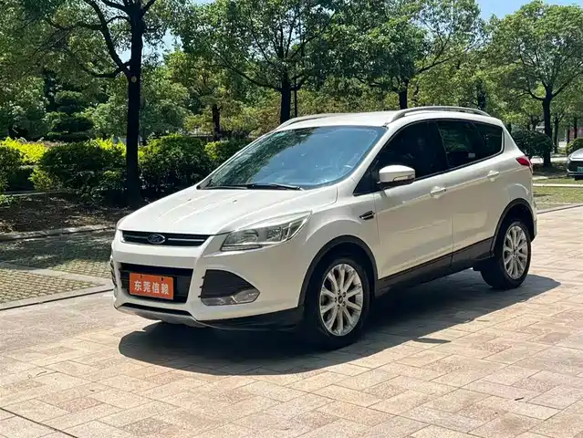 Ford Wing Tiger Escape 2015 1.5l Gtdi Two-Wheel Drive Comfort Model — фото