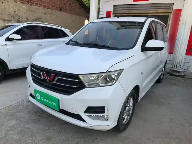 Wuling Motors Wuling Hongguang Wuling Hongguang 2018 1.5l S Comfort L2b — фото