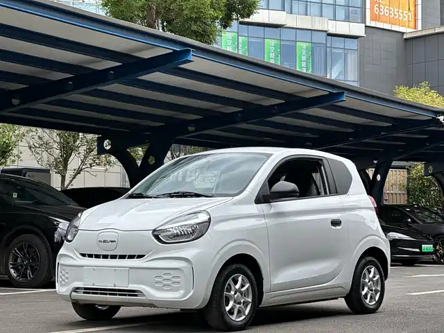 Roewe Clever Clever 2022 311km Yuanqi Bobo Edition — фото
