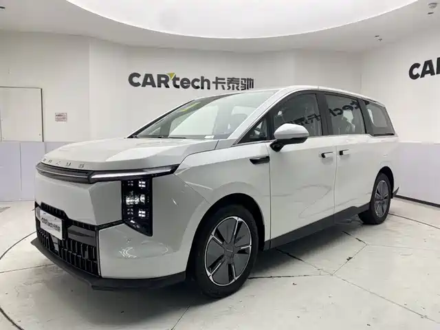 Saic Maxus everyone 7 Everyone 7 2024 Model Facelift Super Hybrid Long Battery Life Version Enjoy Version — фото