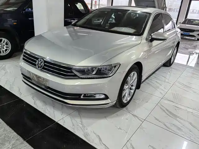 Volkswagen Magotan Magotan 2017 330tsi Dsg Luxury Model — фото
