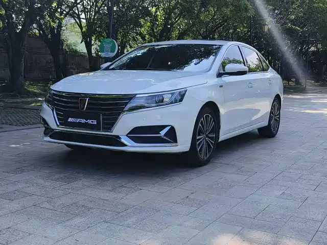 Roewe Roewe I6 Roewe I6 2020 Plus 1.6l Cvt 4g Connected Honor Holographic Edition — фото