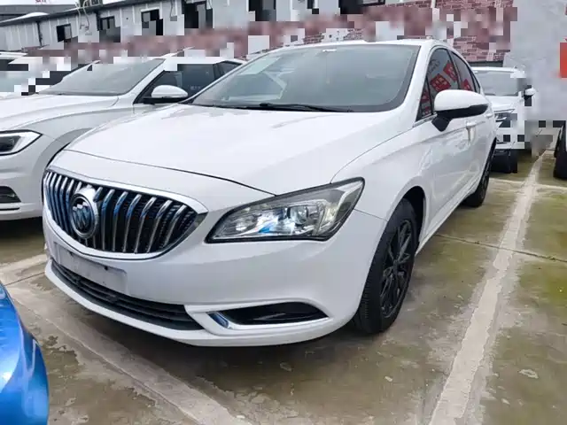 Buick Valeant Weilang 2017 Sedan 20t Dual Clutch Elite — фото