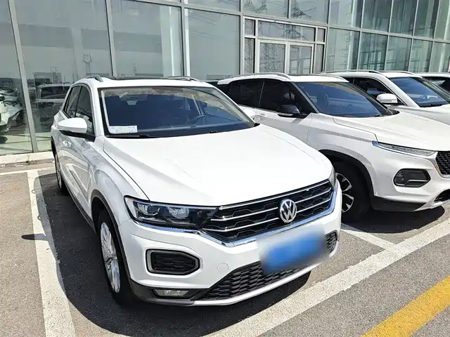 Volkswagen T-Roc Tange T-Roc 2020 280tsi Dsg Two-Wheel Drive Aggressive Model — фото
