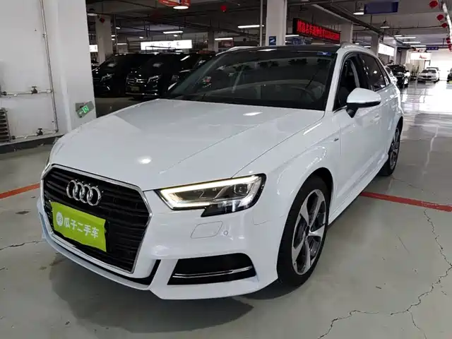 Audi Audi A3 Audi A3 2019 Sportback 35 Tfsi Sports National V — фото