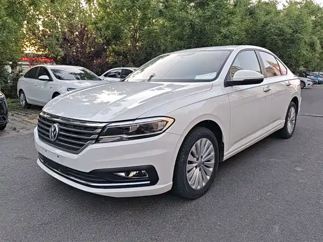 Volkswagen Lavida 2018 г.