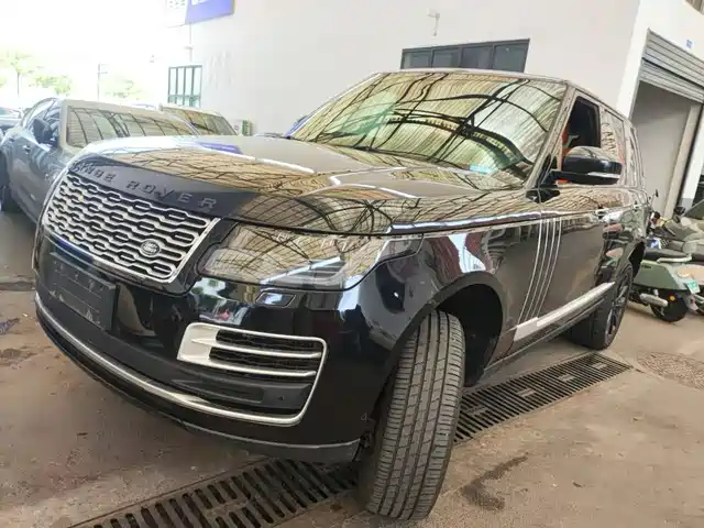 Land Rover Range Rover Range Rover 2014 3.0 Tdv6 Vogue — фото