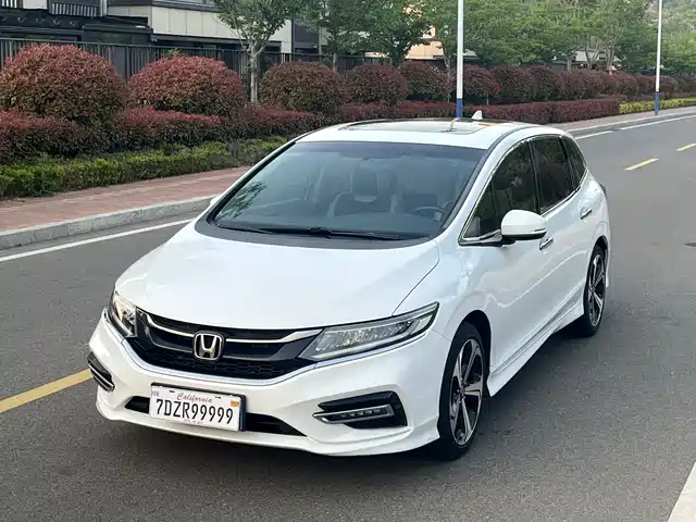 Honda Jed Jade 2017 210turbo Cvt Deluxe Edition 5 Seats — фото