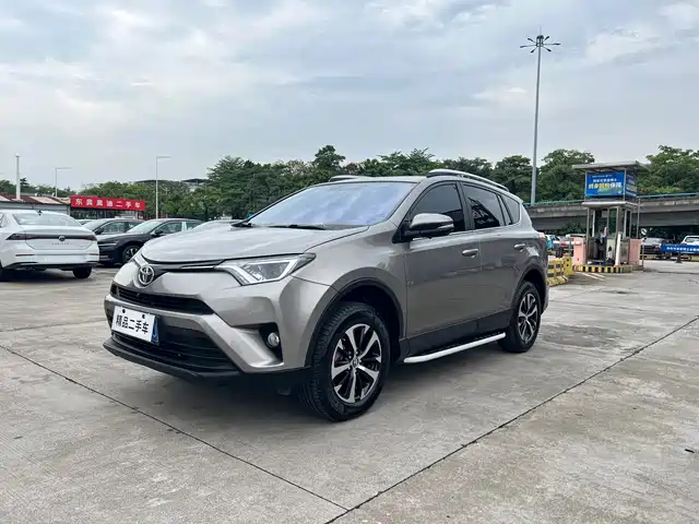 Toyota Rav4 Rongfang Rav4 Rongfang 2019 2.0l Cvt Two-Wheel Drive Pioneer Edition National Vi — фото