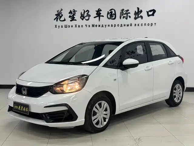 Honda Fit Fit 2021 1.5l Cvt Trendy Edition — фото