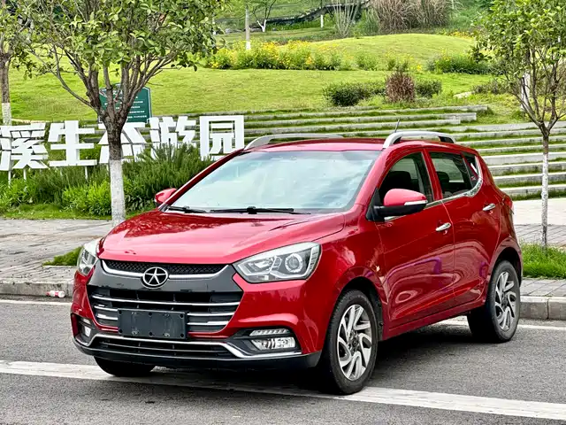 Jiangxi Automobile Group Ruifeng S2 Refine S2 2015 1.5l Manual Luxury Model — фото