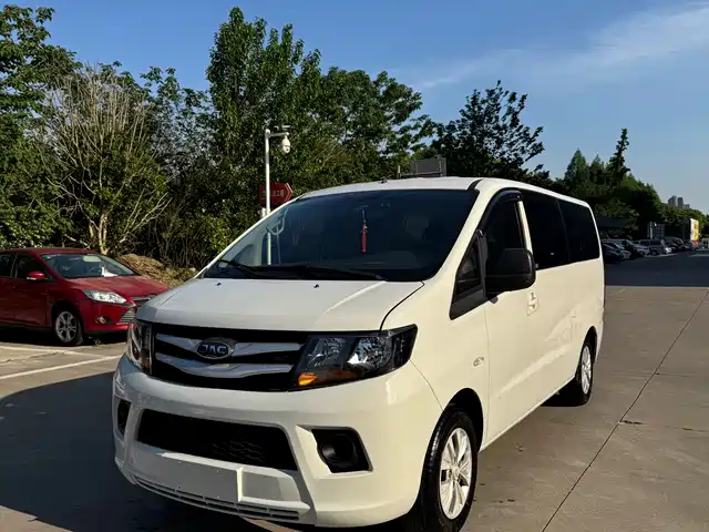 Jac Ruifeng Ruifeng M3 Ruifeng M3 2018 Ikea Version 1.6l Luxury Model — фото