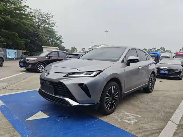 Toyota Wei Sa Vesa 2022 2.0l Cvt Two-Wheel Drive Premium Version — фото