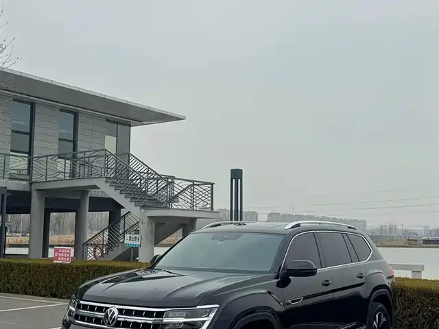 Volkswagen Tuang Touron 2022 380tsi Four-Wheel Drive Luxury Version — фото